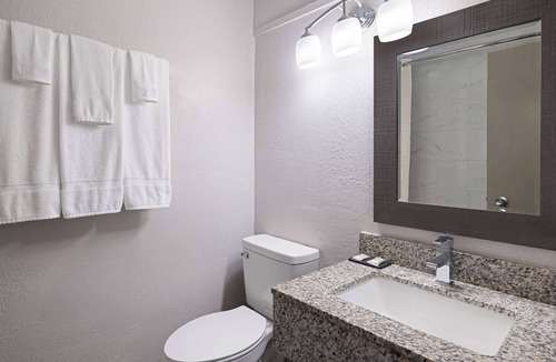 Salisbury Hotel | Days Inn by Wyndham Salisbury, NC