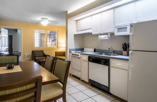 Ormond Shores Villa | Daytona 500 Weekend Feb. 13-18, 2020 ~ 2 BR/1 Bath Oceanfront Villa