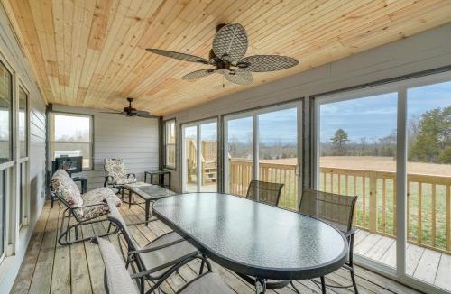 Dayton House | 'Deer Lake Lodge' on 700 Wooded Acres in Dayton!