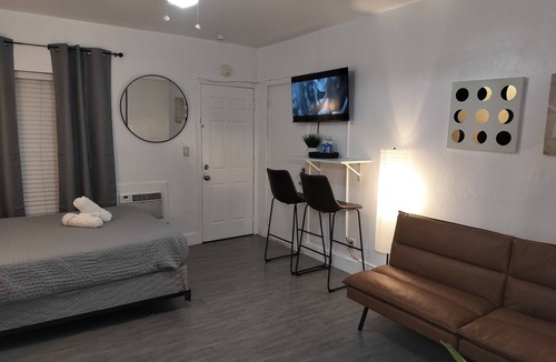 Parkside Apartment | Departamento lindo y espacioso en Hollywood-103
