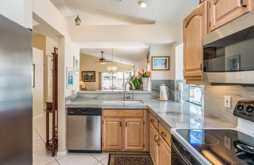 Hunt Club House | DETACHED -CUL-DE-SAC PGA National Resort House W/Private Back Yard IMMACULATE