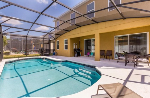Veranda Palms House | Dharma Circle Home #256838 Home