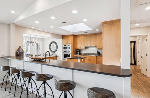 Oceanside House | Direct Oceanfront Home | Free Activities