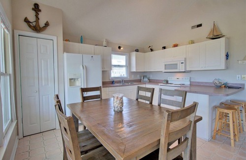 Surf City House | Discover My 4 Beaches in Surf City, NC: a spacious 3-bedroom home for 10!