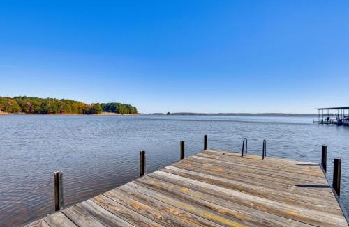 Townville House | Dock + Views: Family Retreat on Lake Hartwell!
