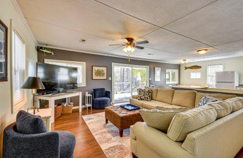 Townville House | Dock + Views: Family Retreat on Lake Hartwell!
