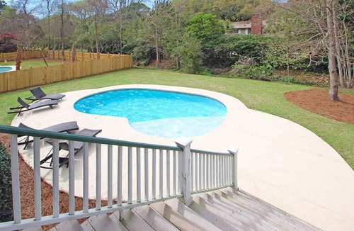 Folly Field House | Dog-friendly house with private pool and screened-in deck - Walk to beach