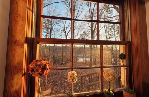 Jefferson City House | Dog Friendly Lakefront Cabin with Amazing Sunset Views & New Boat dock.