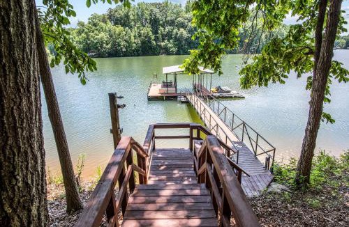 Martin House | Dogwood Cabin