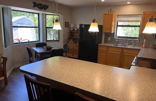 Sebastian Highlands House | Dolphin House: 2 bedroom cottage