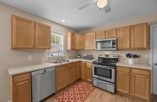 James City House | Double Up: Two 3BR Homes w/King Suites, Pool Tables, Fenced Yards, Pet Friendly