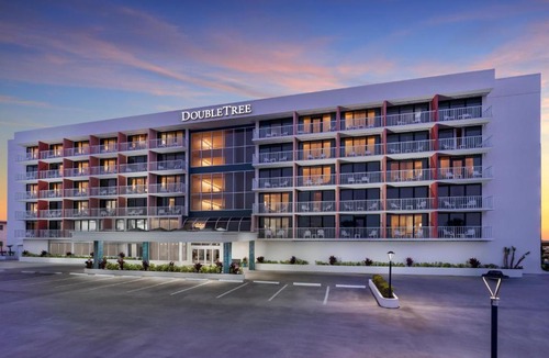 North Redington Beach Resort | DoubleTree Beach Resort by Hilton Tampa Bay – North Redington Beach