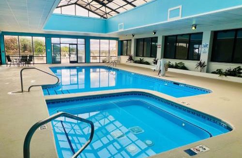 Atlantic Beach Hotel | DoubleTree by Hilton Atlantic Beach Oceanfront