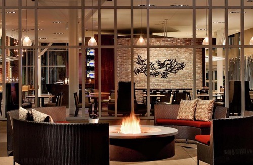 North Charleston Hotel | DoubleTree Hotel & Suites Charleston Airport