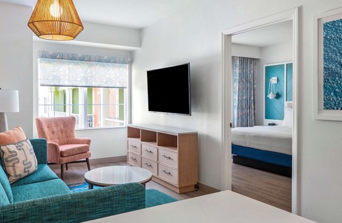 North Naples Hotel | DoubleTree Suites by Hilton Naples