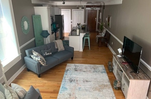 Dublin Condo | Downtown Charm, Luxury Condo with rooftop patio