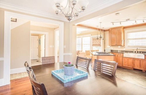 Beach Institute House | Downtown Historic District Gem w/Courtyard + 3 King Beds by Lucky Savannah