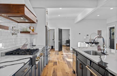 Lillington Apartment | Downtown Lillington Loft