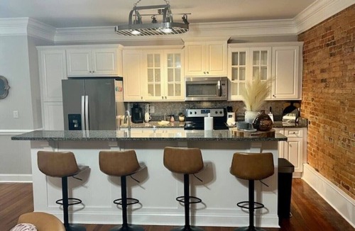 Dublin Apartment | Downtown Luxury Condo with Main Street Balconies!