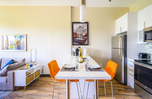 Glenwood South Apartment | Downtown Raleigh Luxury Apartment