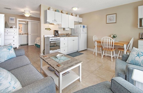 Isles of Capri House | Driftwood Landing 1- Isles of Capri Vacation Resort.