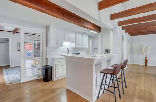 Statesboro Apartment | Eagle Creek Loft - Close to Shops, Food, GSU!