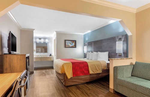 Byron Hotel | Econo Lodge Byron - Warner Robins