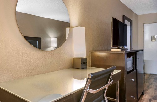 Florida South Atlantic Coast Hotel | Econo Lodge Sebring
