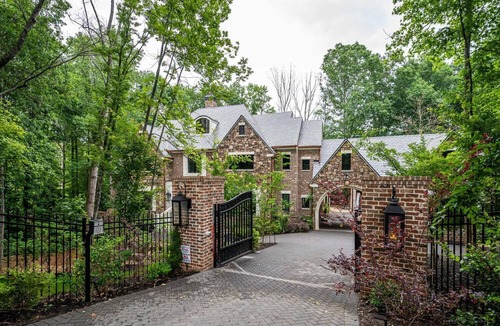 Southwestern House | Ekabo Home Adams Mansion ~10K Sqft ~ 6BD/7BA ~15min to Airport