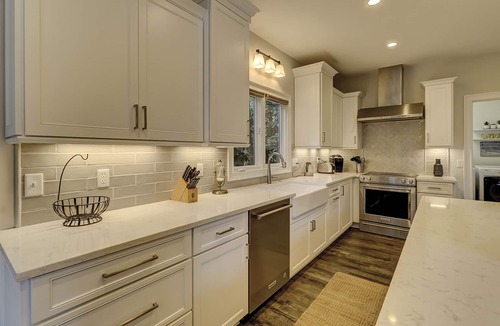 Oceanside House | Elegant 5th row beach home with a private pool.