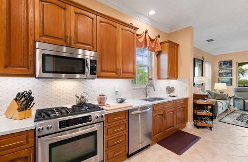 Naples Condo | Elegant Fiddlers Creek Townhome