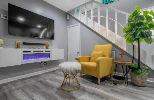 Terry Sanford House | Ellis Hideaway