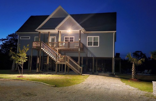 Emerald Isle House | Emerald Isle, Family vacation home, walk to beach and sound with in ground pool