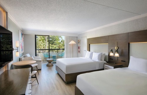 Shipyard Plantation Hotel | Enjoy premier attractions right at your fingertips! Garden View Unit w/Balcony!