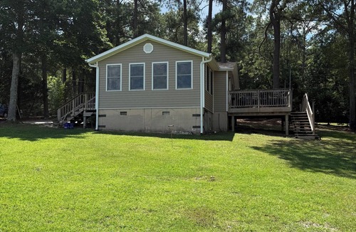 Ridgeway Cottage | Enjoy swimming, boating, fishing and evenings around the firepit at Lake Wateree