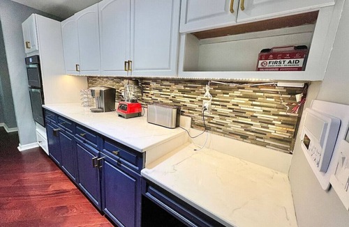Greenview Shores House | Equestrian Pool Home and Spa - Golf