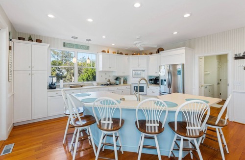Edisto Island House | Exceptional 6 br/4ba Oceanfront Estate:Elevator,Heated Pool