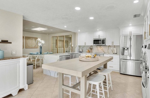 Fairway Village House | Executive Golf Retreat | Chef’s Kitchen & Lanai | Saddlebrook Resort Home w/Optional Amenities