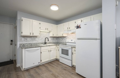 Palmetto Dunes Condo | Experience luxury at The Beachwalker 🌴 a beautifully designed coastal retreat with upscale finishes, an open living space, and private outdoor relaxation just moments from the beach and resort amenities. STR Permit #: 072256