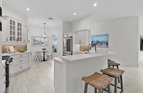 Wildwood House | *Exquisite Waterfront Escape w/Pool & Golf Cart*