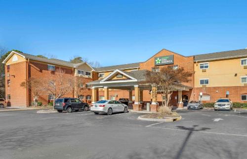 Chesapeake Hotel | Extended Stay America Select Suites - Chesapeake - Churchland Blvd