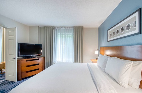 Crabtree Hotel | Fairfield Inn By Marriott Raleigh Crabtree