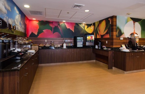 Hartsville Hotel | Fairfield Inn Hartsville