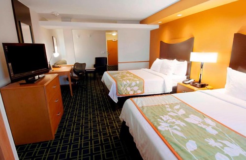 Milledgeville Hotel | Fairfield Inn & Suites Milledgeville