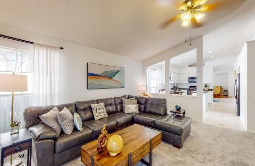 Casselberry House | Families w/Pets! Home Near Orlando Theme Parks