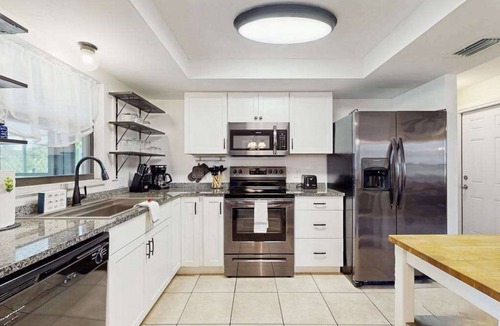 Port Charlotte House | Family and dog friendly pool home, close to beaches, harbor and river