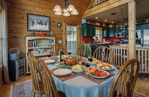 New Tazewell Cabin | Family Cabin w/Hot Tub & Scenic Lake Views