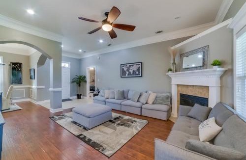 Valdosta House | Family-Friendly Home w/Large Yard in Valdosta