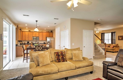 Trafalgar Village House | Family-Friendly Kissimmee Home w/ Private Lanai!