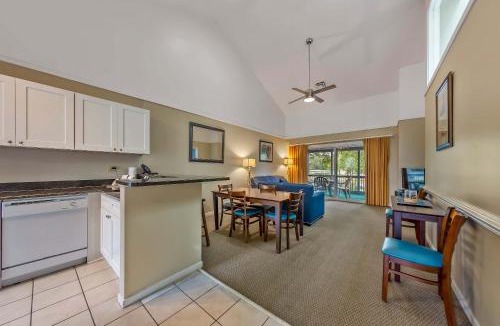 Fairfield Harbour House | Family-Friendly Lake Condo with Jacuzzi & Resort Fun